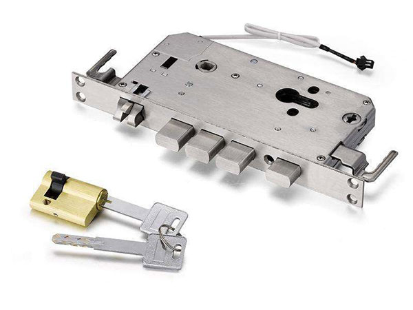 金山24小时上门开锁公司